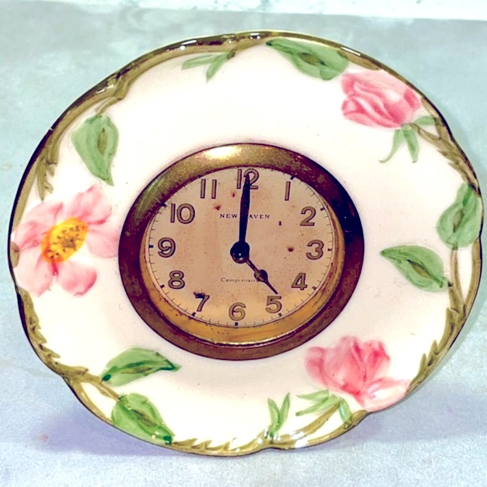 Floral Clock with Pink and Green Accents - Picture 2 of 7